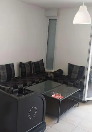 Maison Duplex, Bus A Proximite Pour Le Festival * Avignon