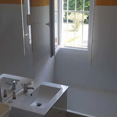 Maison Duplex, Bus A Proximite Pour Le Festival Apartment